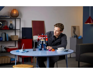 LEGO Creator 10302 - Optimus Prime - Authentic LEGO Set Image 10