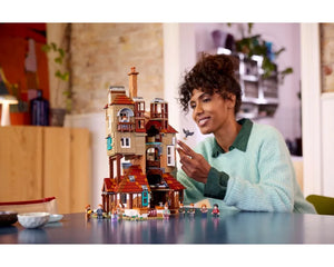 LEGO Harry Potter 76437 - The Burrow - Collectors' Edition - Authentic LEGO Set Image 8