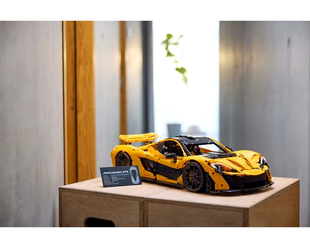 LEGO Technic 42172 - McLaren P1 - Authentic LEGO Set Image 4