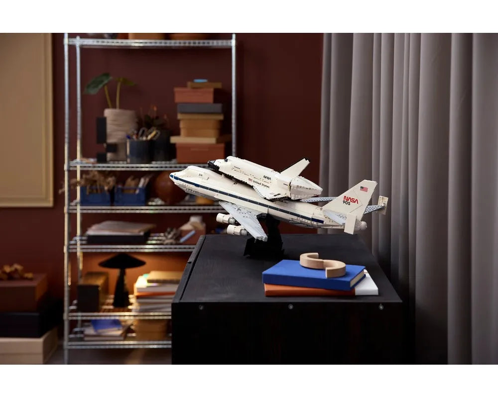 LEGO Creator 10360 - Shuttle Carrier Aircraft - Authentic LEGO Set Image 30