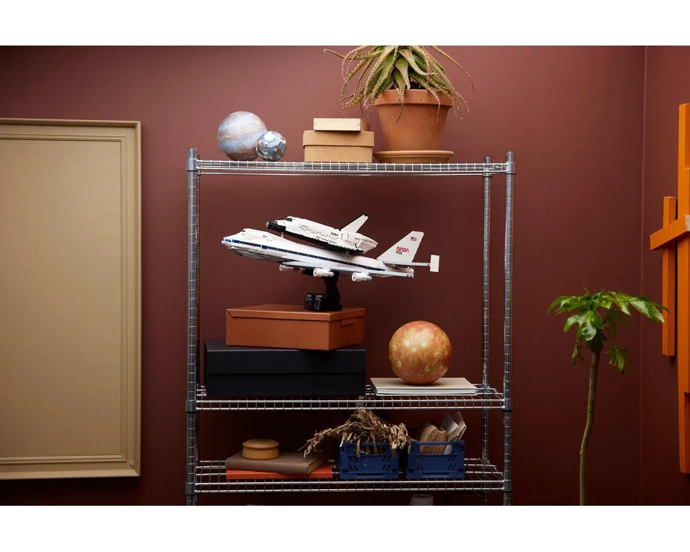 LEGO Creator 10360 - Shuttle Carrier Aircraft - Authentic LEGO Set Image 25