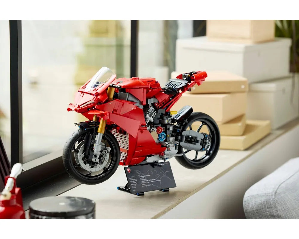 LEGO Technic 42202 - Ducati Panigale V4 S Motorcycle - Authentic LEGO Set Image 10