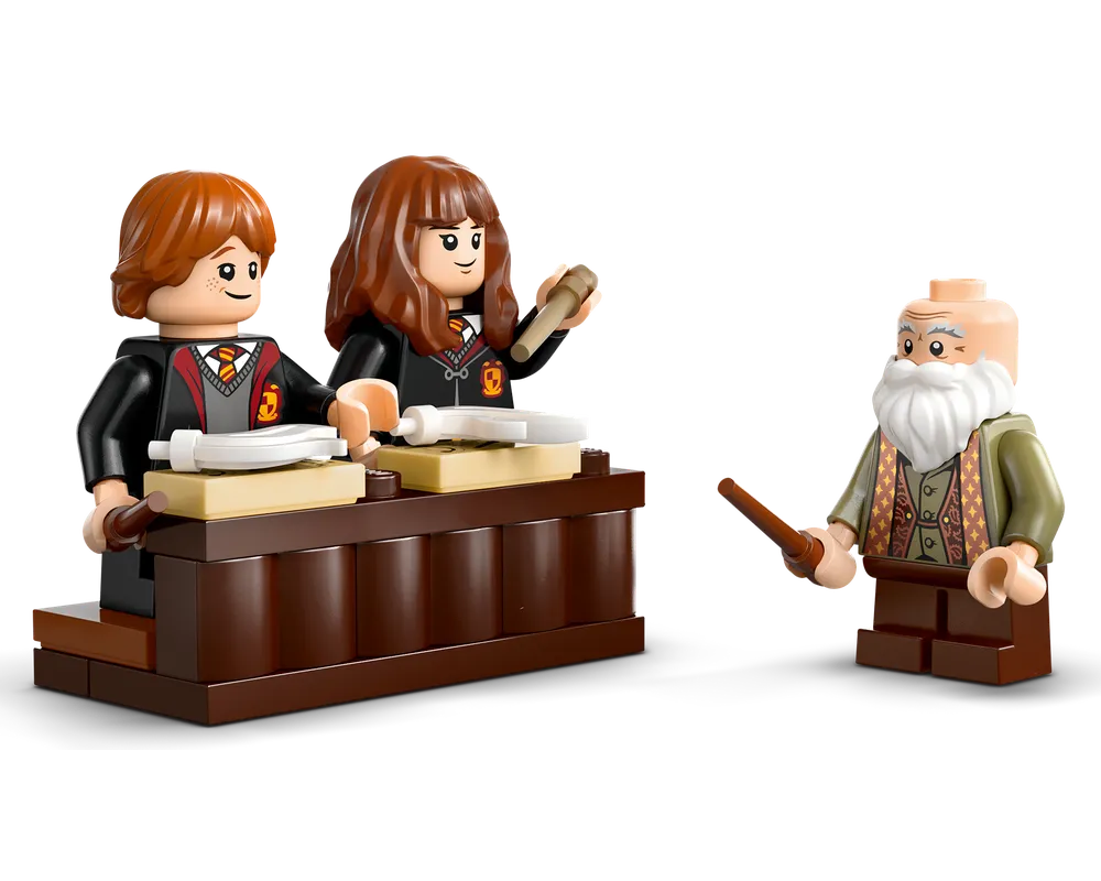 LEGO Harry Potter 76442 - Hogwarts Castle: Charms Class - Authentic LEGO Set Image 4
