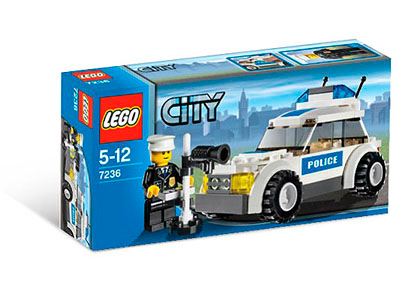 =LEGO City 7236-2 - Police Car - Blue Sticker Version - Authentic LEGO Set Main Image
