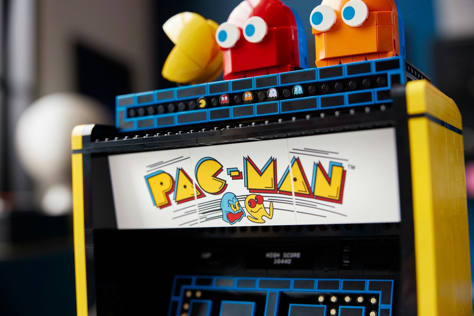 LEGO Creator 10323 - PAC-MAN Arcade - Authentic LEGO Set Image 10