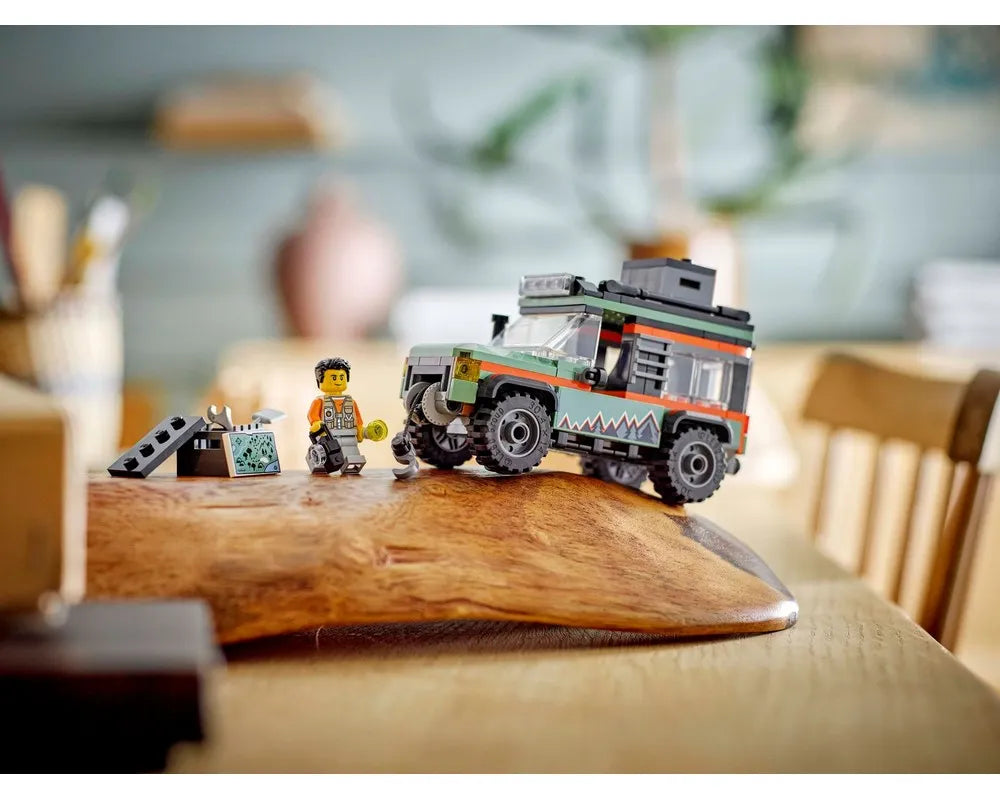 LEGO City 60447 - Off-Road Mountain Truck - Authentic LEGO Set Image 11