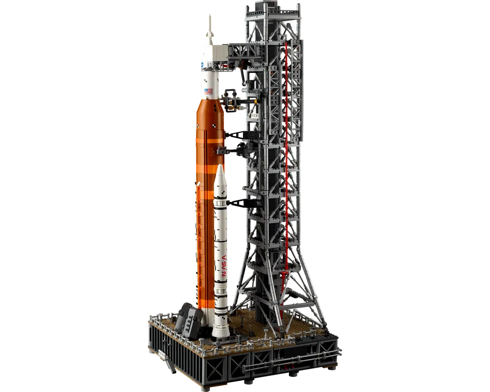 LEGO Creator 10341 - NASA Artemis Space Launch System - Authentic LEGO Set Image 4