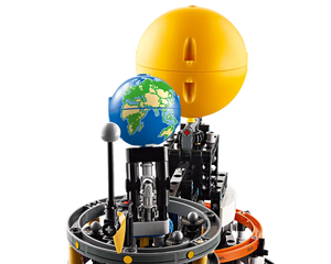 LEGO Technic 42179 - Planet Earth and Moon in Orbit - Authentic LEGO Set Image 10