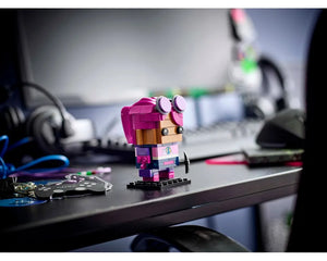 =LEGO BrickHeadz 40728 - Brite Bomber - Authentic LEGO Set Image 4