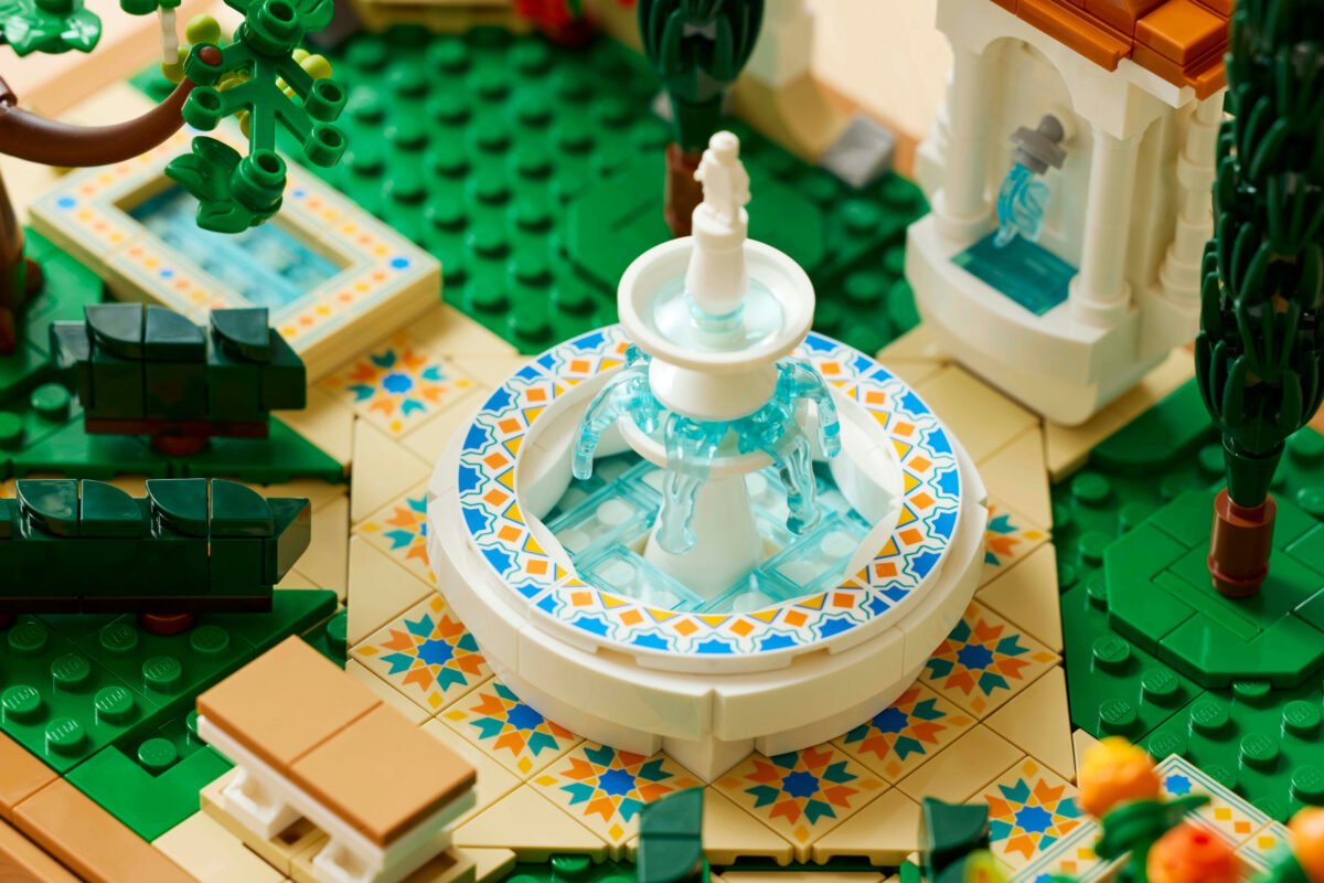 LEGO 10359-1 - Fountain Garden - Afbeelding 9