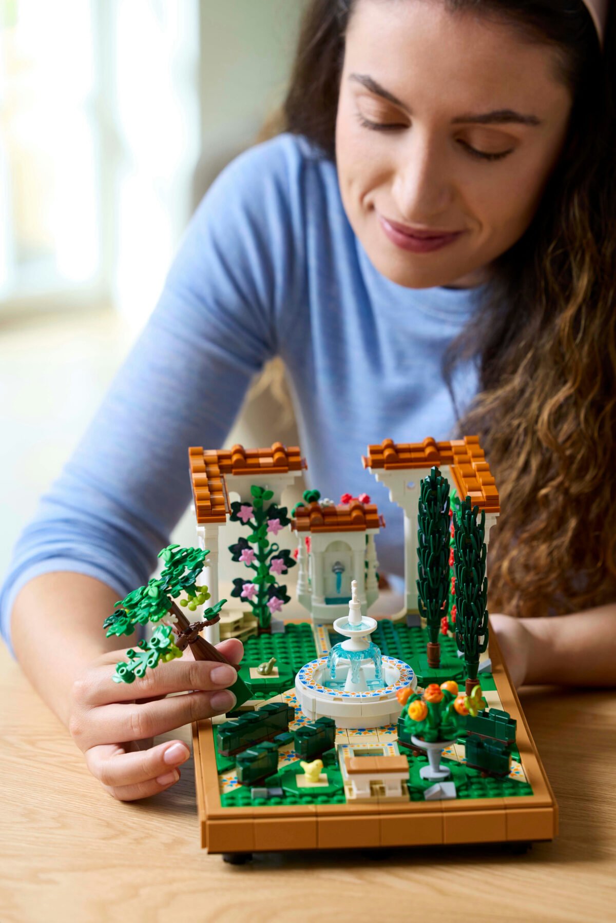 LEGO 10359-1 - Fountain Garden - Afbeelding 11