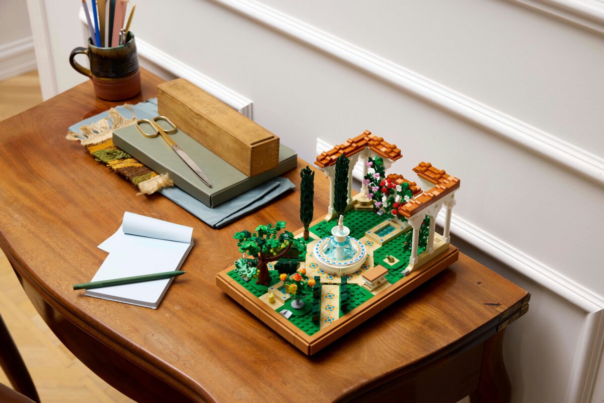 LEGO 10359-1 - Fountain Garden - Afbeelding 16