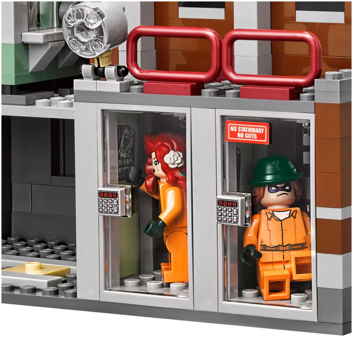 LEGO 70912-1 - Arkham Asylum - Image 8